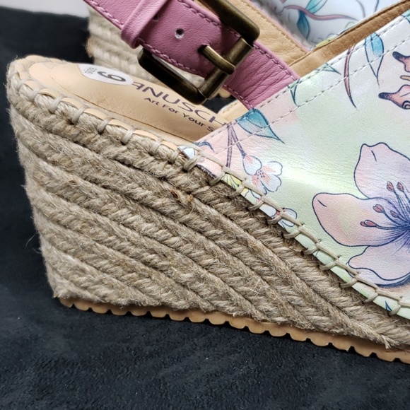 NWOT Anuschka Art for the Sole wedge - Picture 3 of 5